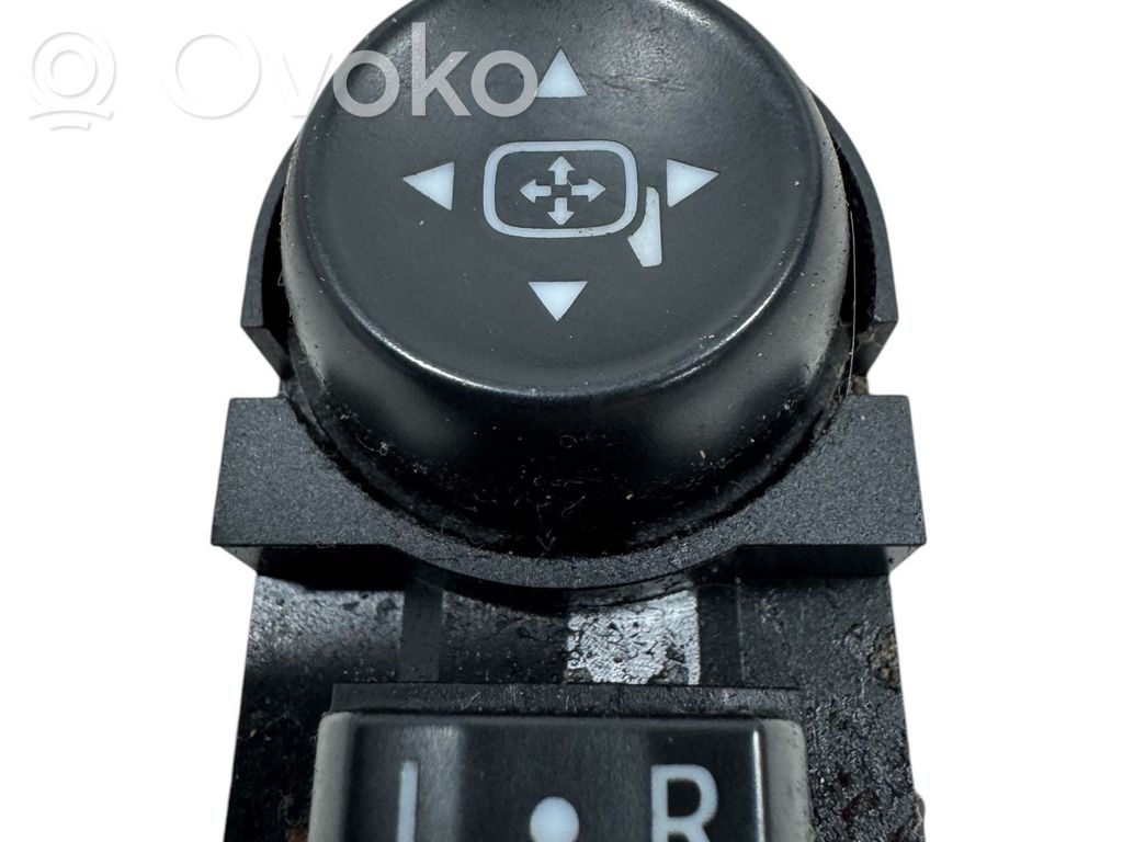 Opel Astra K Wing mirror switch 