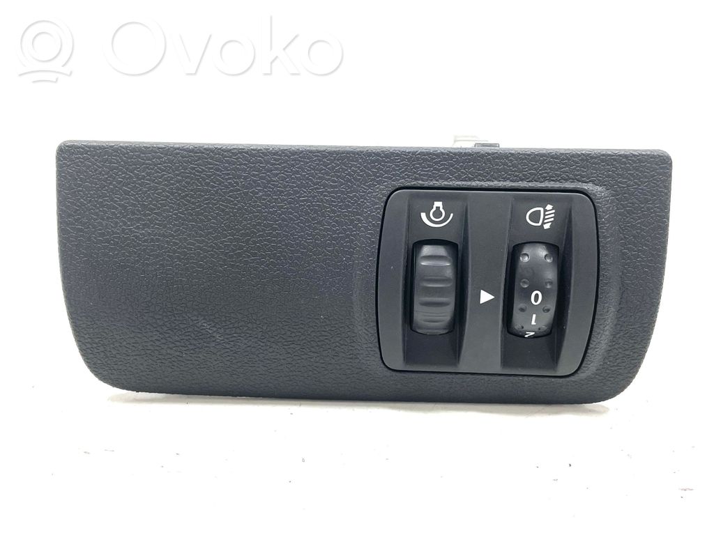 Renault Megane III Headlight level height control switch 