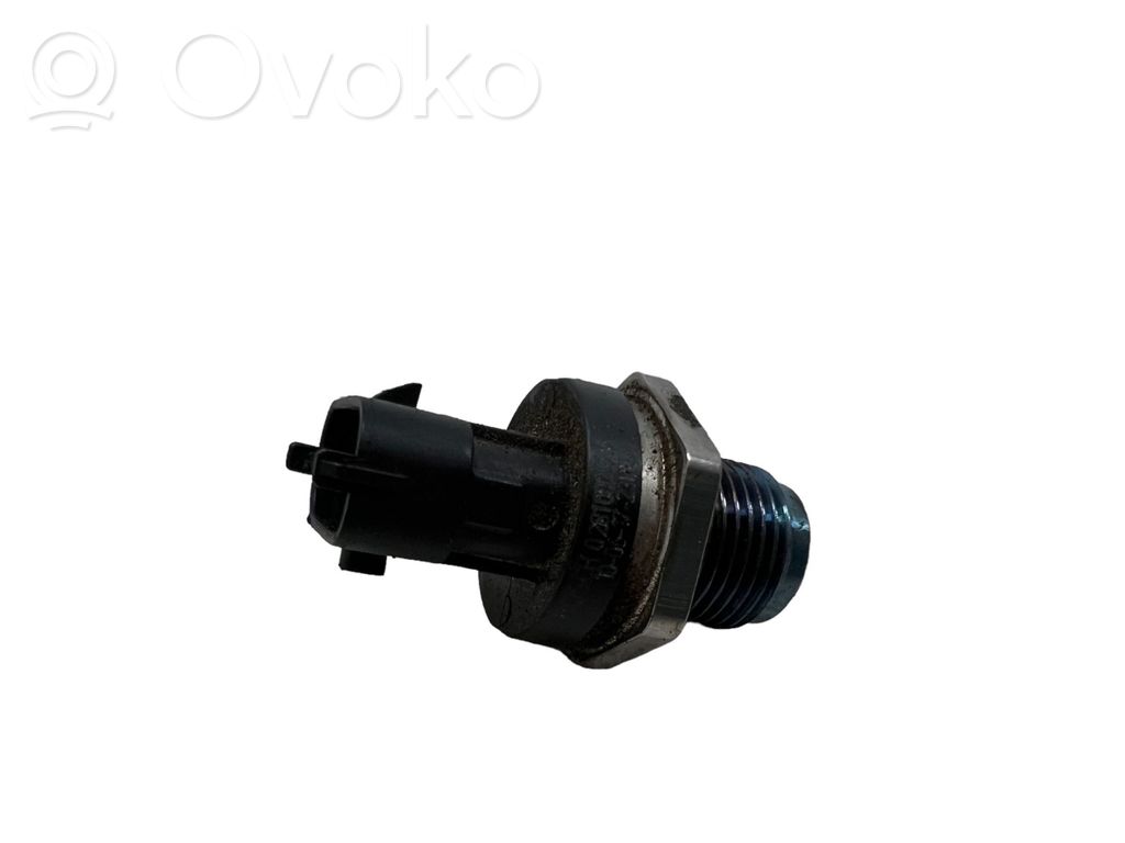 Nissan Qashqai Fuel pressure sensor 