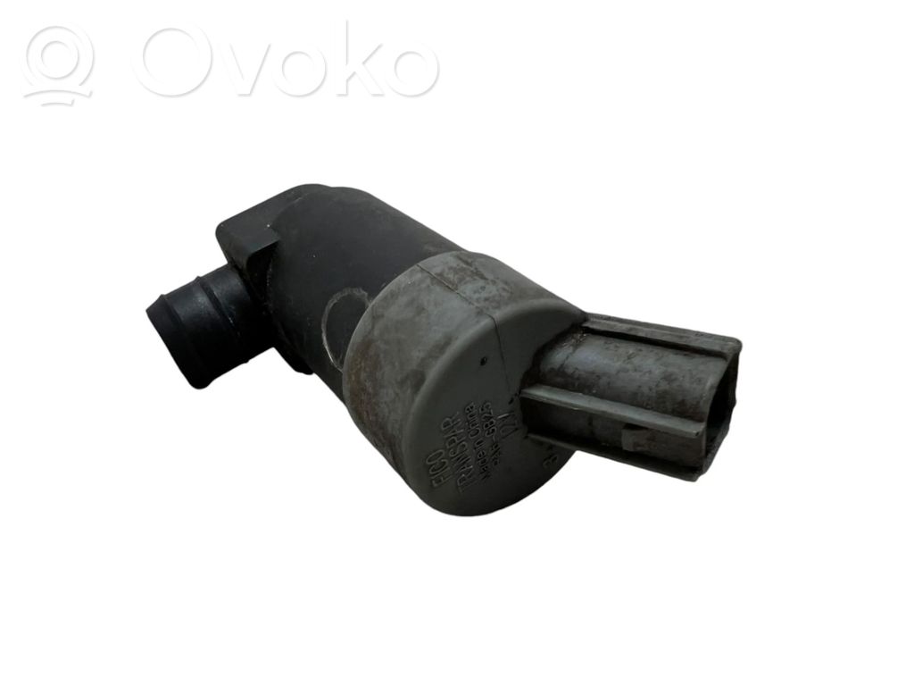 Jaguar XF X250 Windscreen/windshield washer pump 
