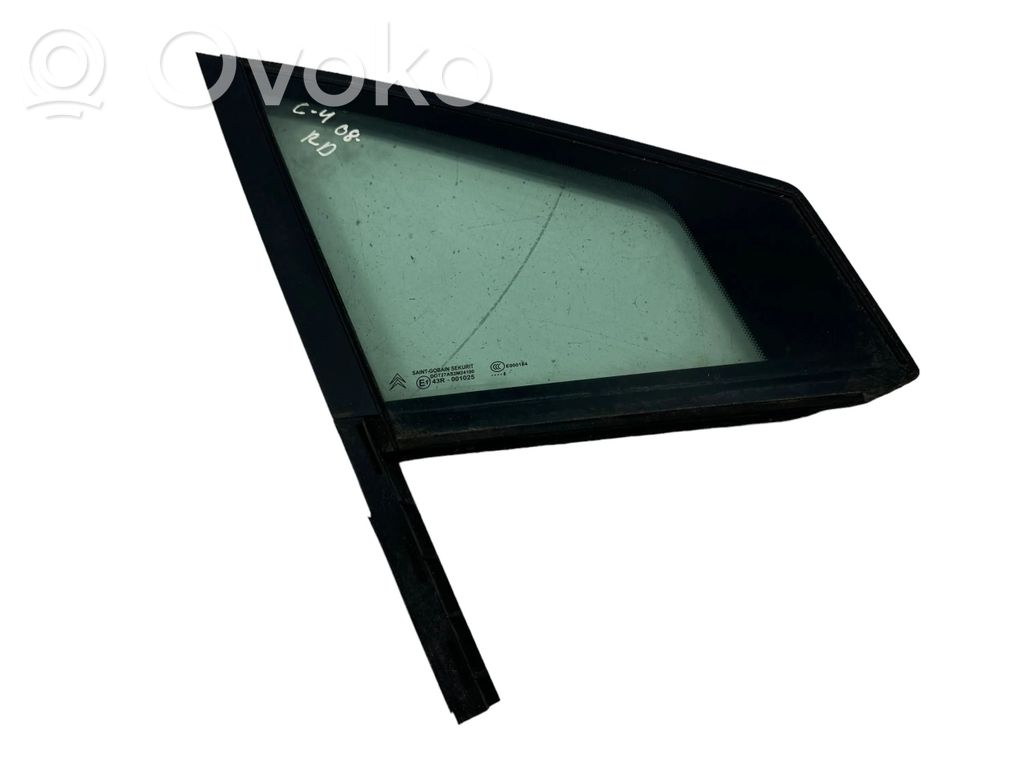 Citroen C4 Grand Picasso Front door vent window glass four-door 