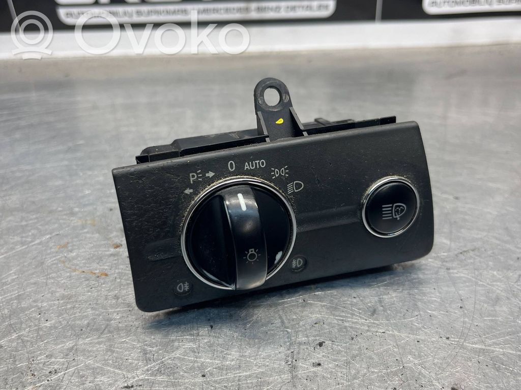 Mercedes-Benz E W211 Light switch 