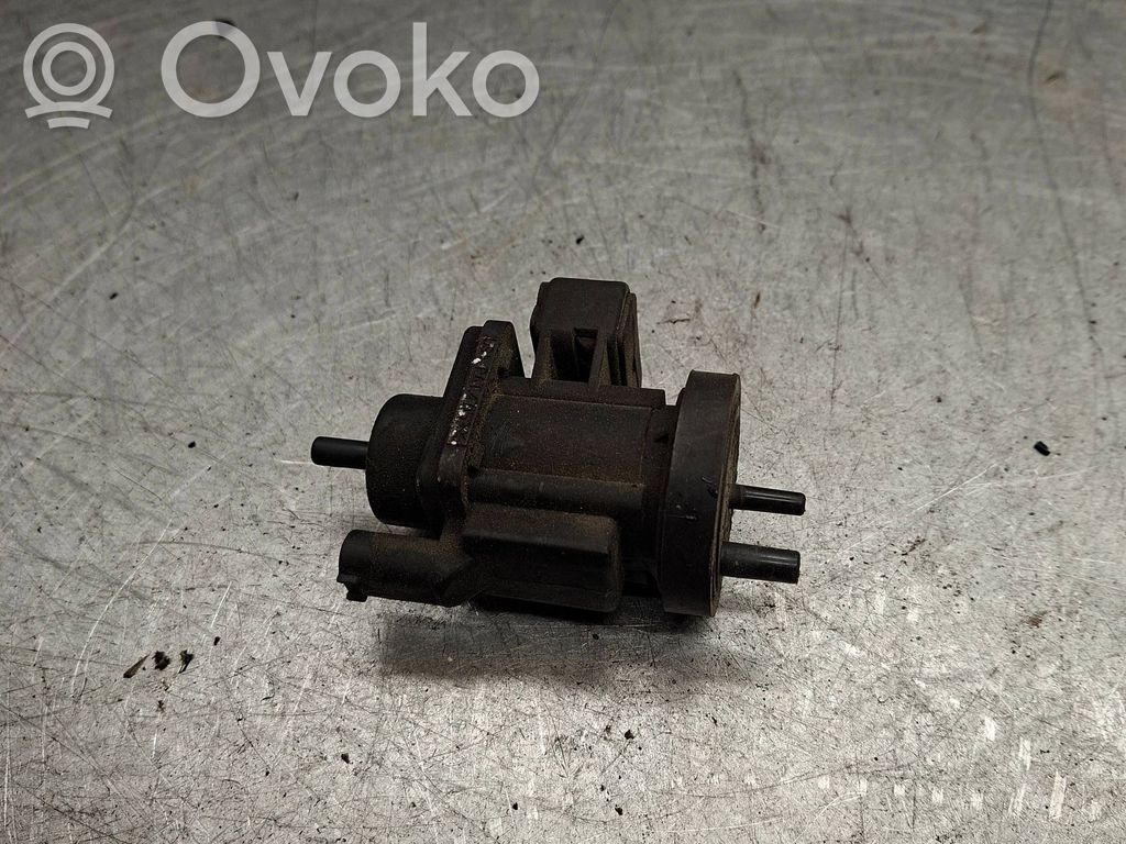 Mercedes-Benz C W203 Turbo solenoid valve 