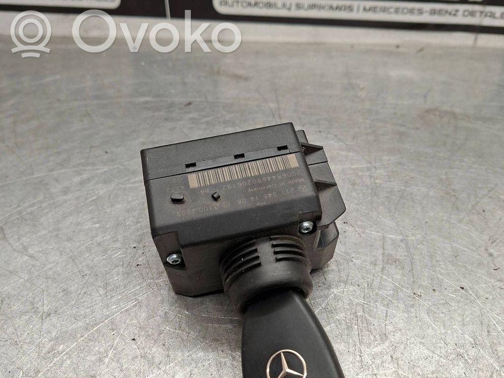 Mercedes-Benz E W211 Užvedimo spynelė 