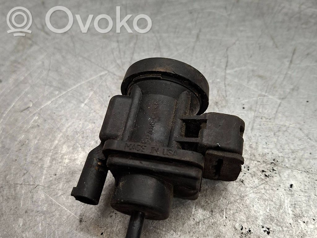Mercedes-Benz CLK A209 C209 Turbo solenoid valve 
