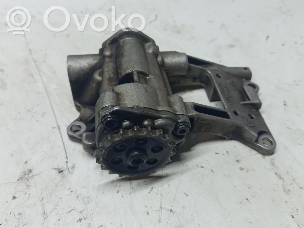 BMW 5 E60 E61 Eļļas sūknis 
