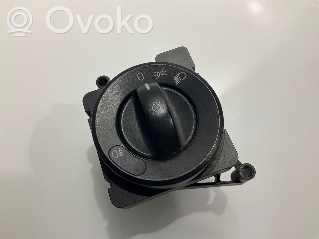 Mercedes-Benz Sprinter W906 Light switch 