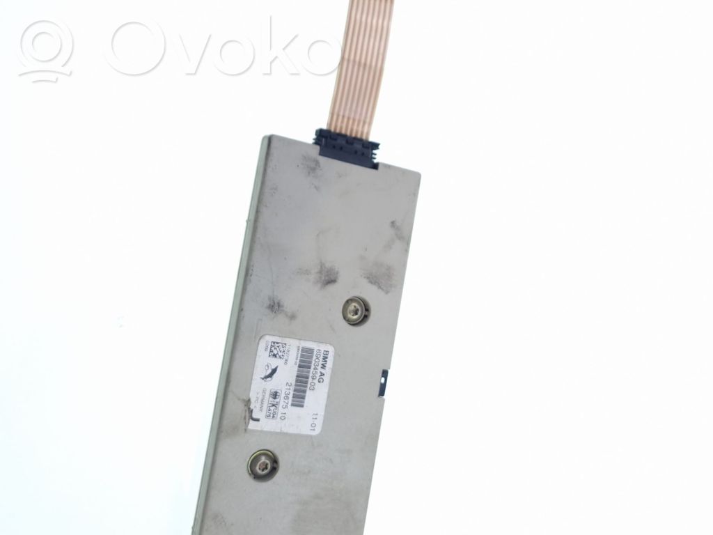 BMW 7 E65 E66 Antenas pastiprinātājs 