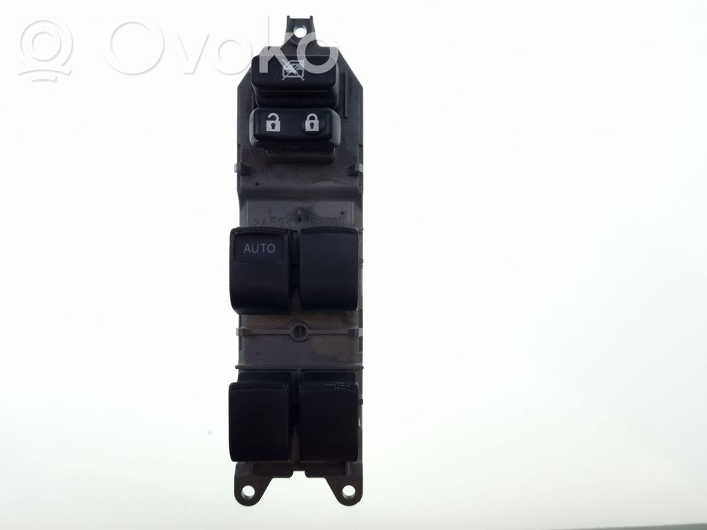 Toyota RAV 4 (XA40) Electric window control switch 