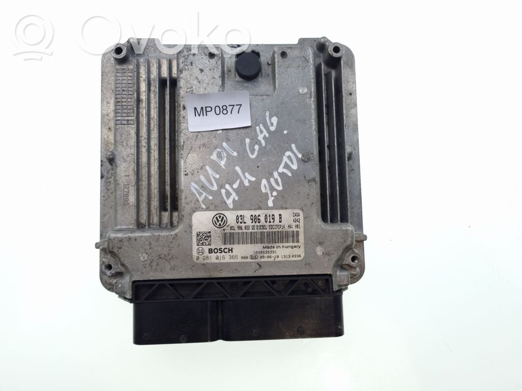 Audi A4 S4 B6 8E 8H Engine control unit/module 