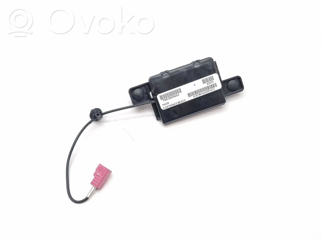 Chrysler Pacifica Antenna control unit 