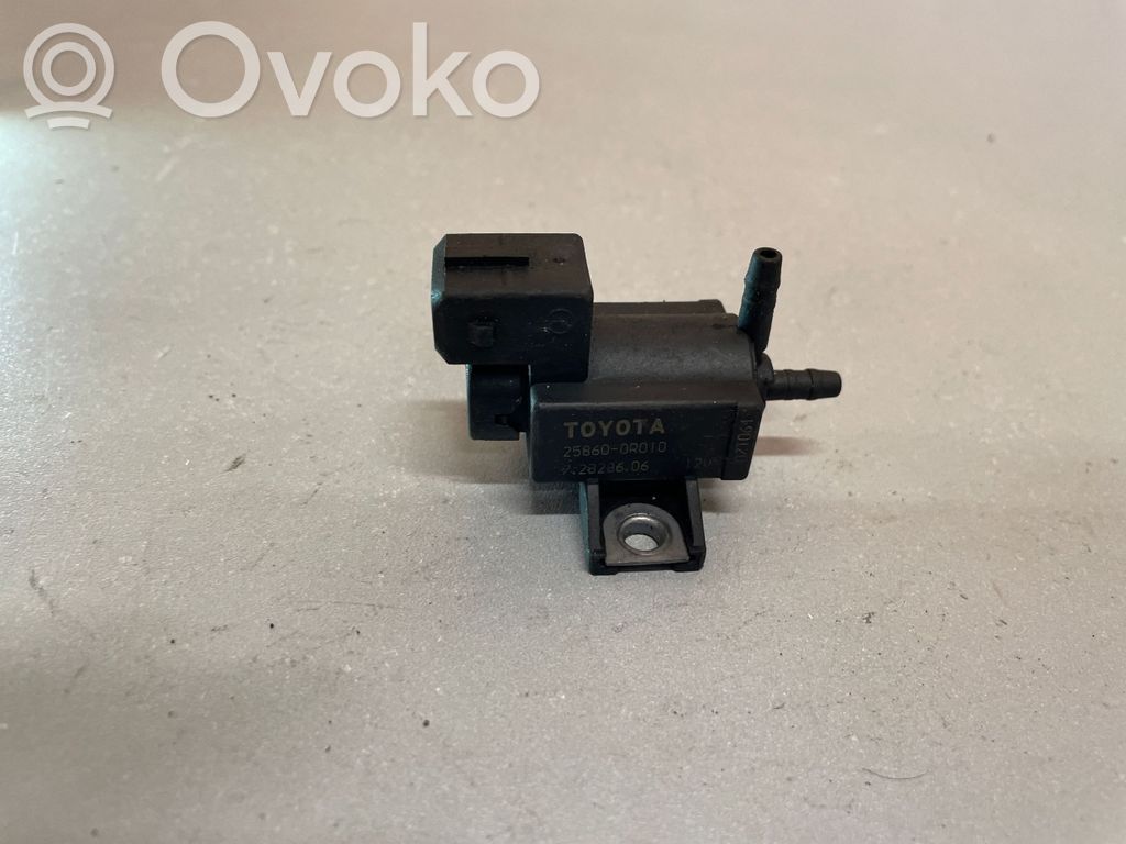 Toyota Corolla Verso E121 Turbolader Druckwandler Magnetventil 