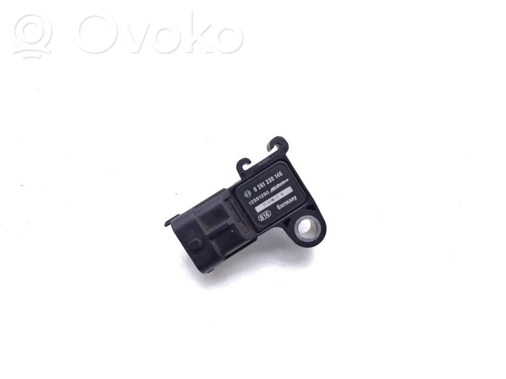 Opel Astra J Luftdrucksensor 