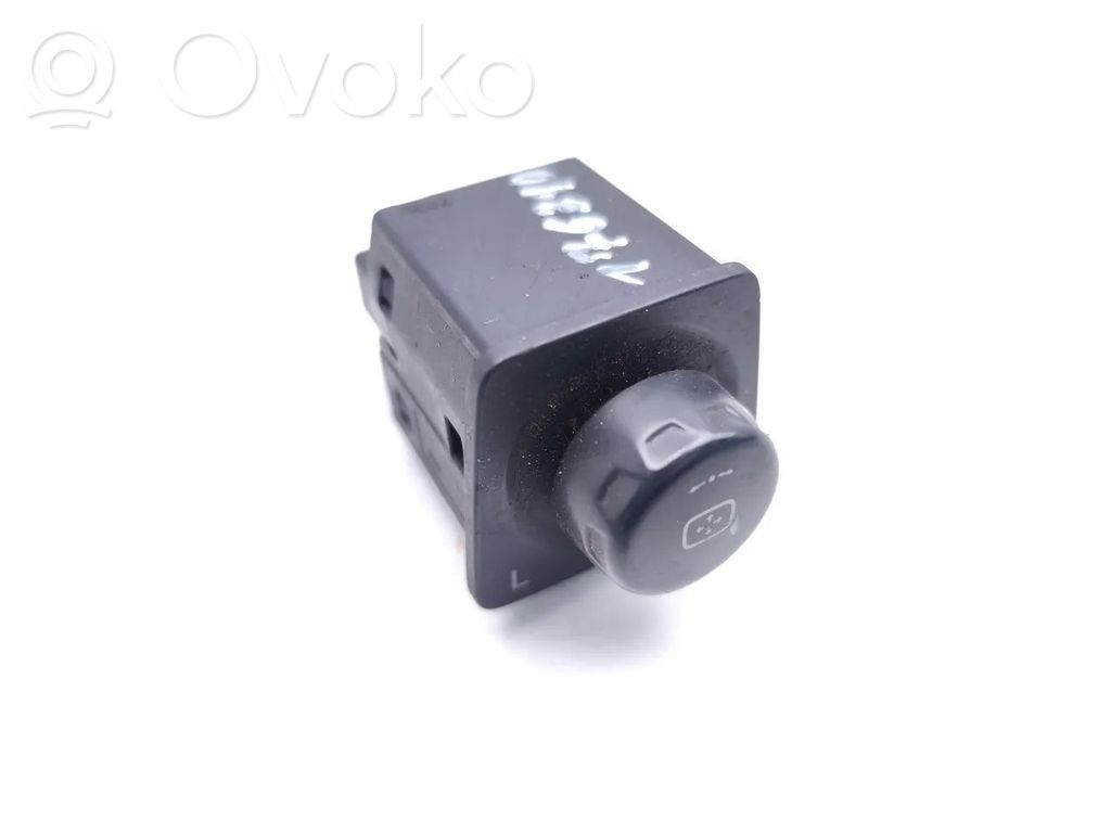 Opel Antara Interruptor del espejo lateral 
