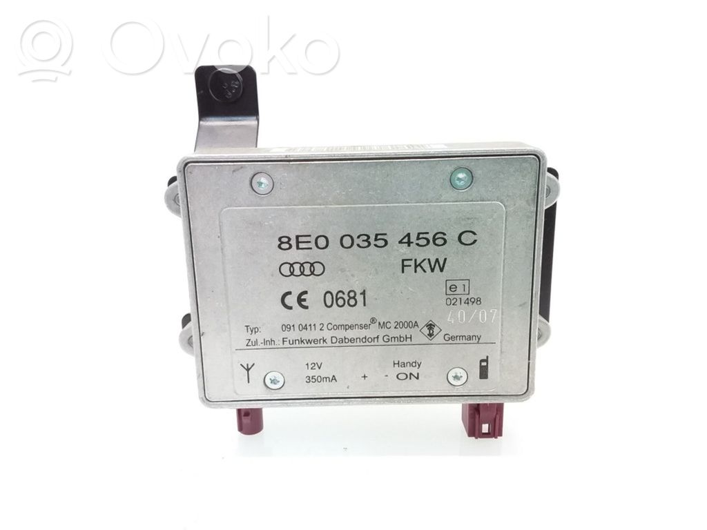 Audi A4 S4 B7 8E 8H Aerial antenna amplifier 