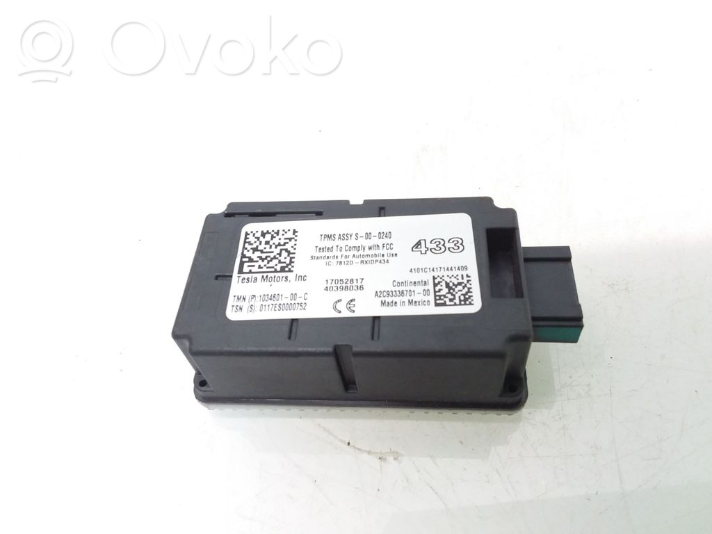Tesla Model S Other control units/modules 