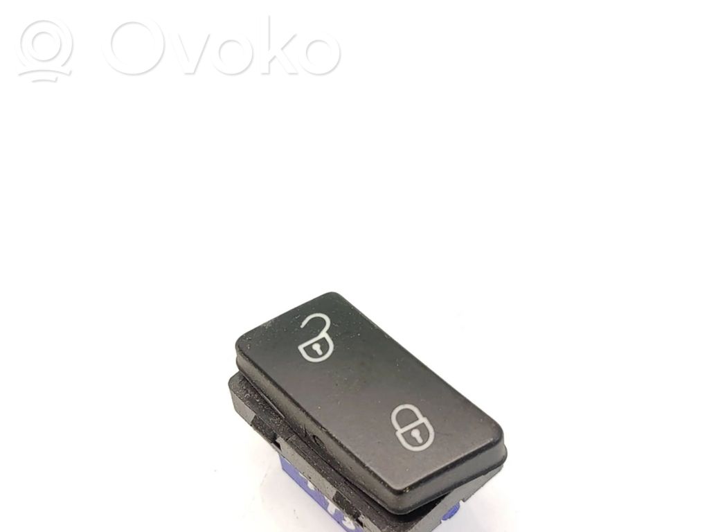 Volkswagen Caddy Central locking switch button 