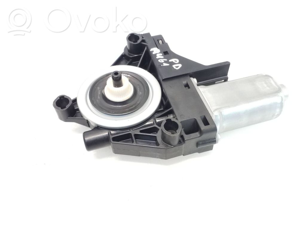 Volvo V60 Silnik regulatora szyby drzwi przednich 