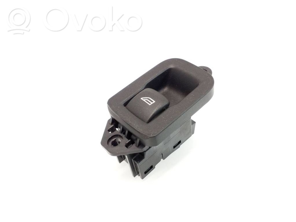 Volvo XC60 Electric window control switch 