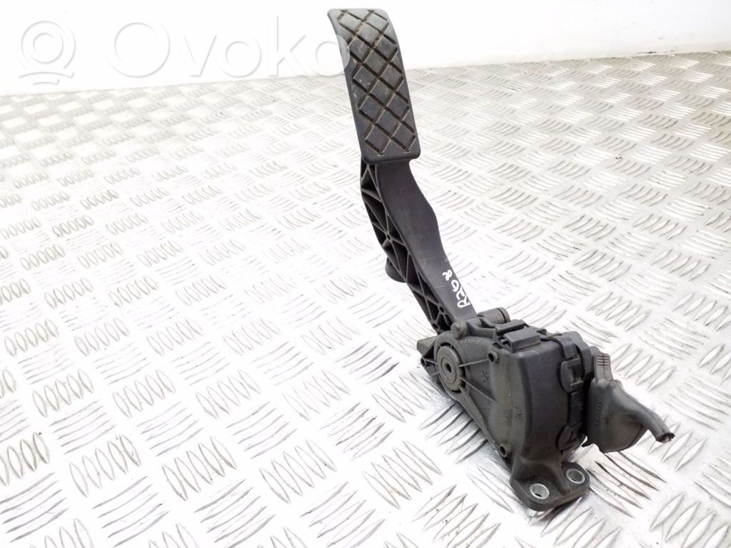 Volkswagen Multivan T5 Pedał gazu / przyspieszenia 