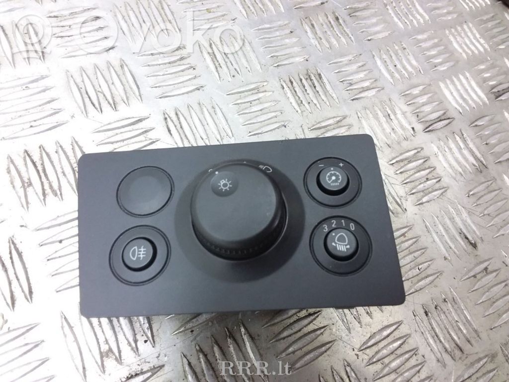 Opel Zafira B Light switch 