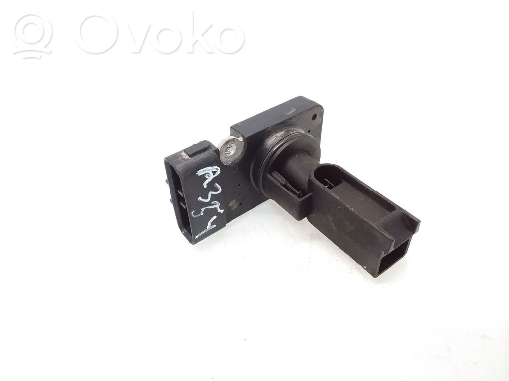 Toyota Avensis T250 Mass air flow meter 
