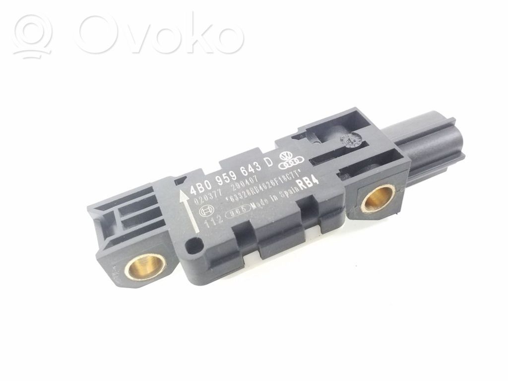 Audi A3 S3 8P Airbag deployment crash/impact sensor 
