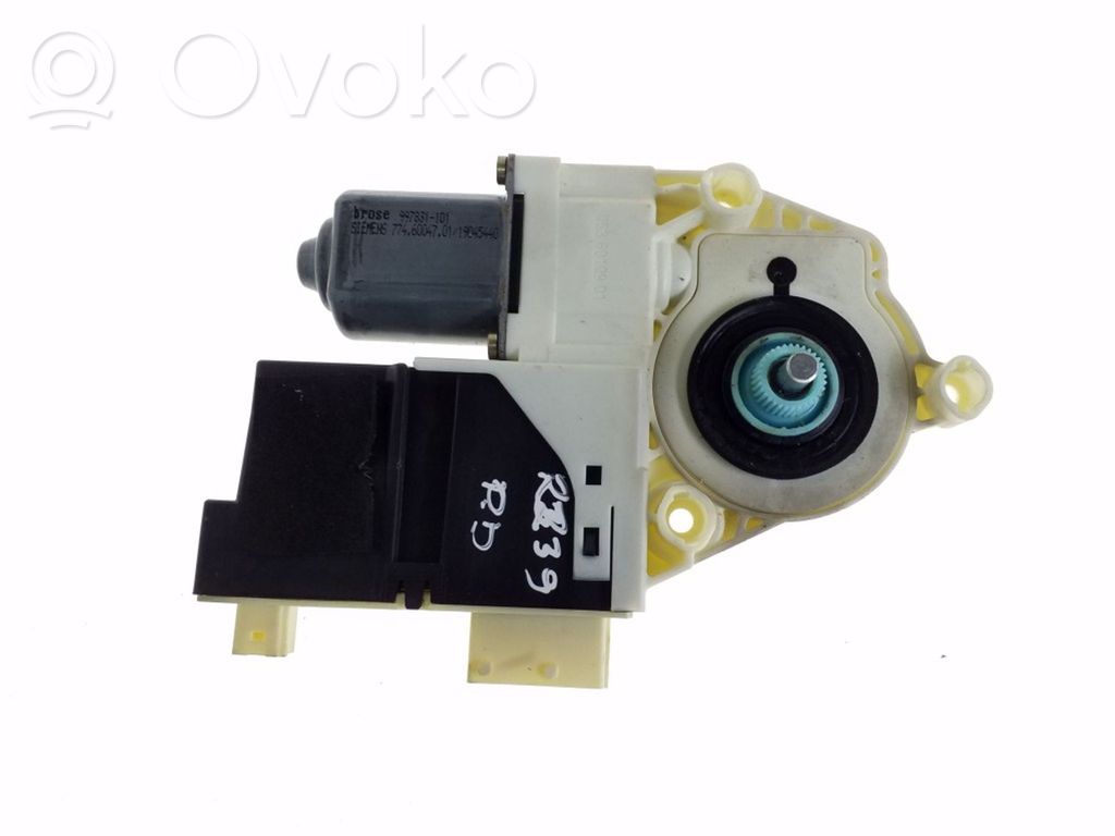 Citroen C4 I Front door window regulator motor 