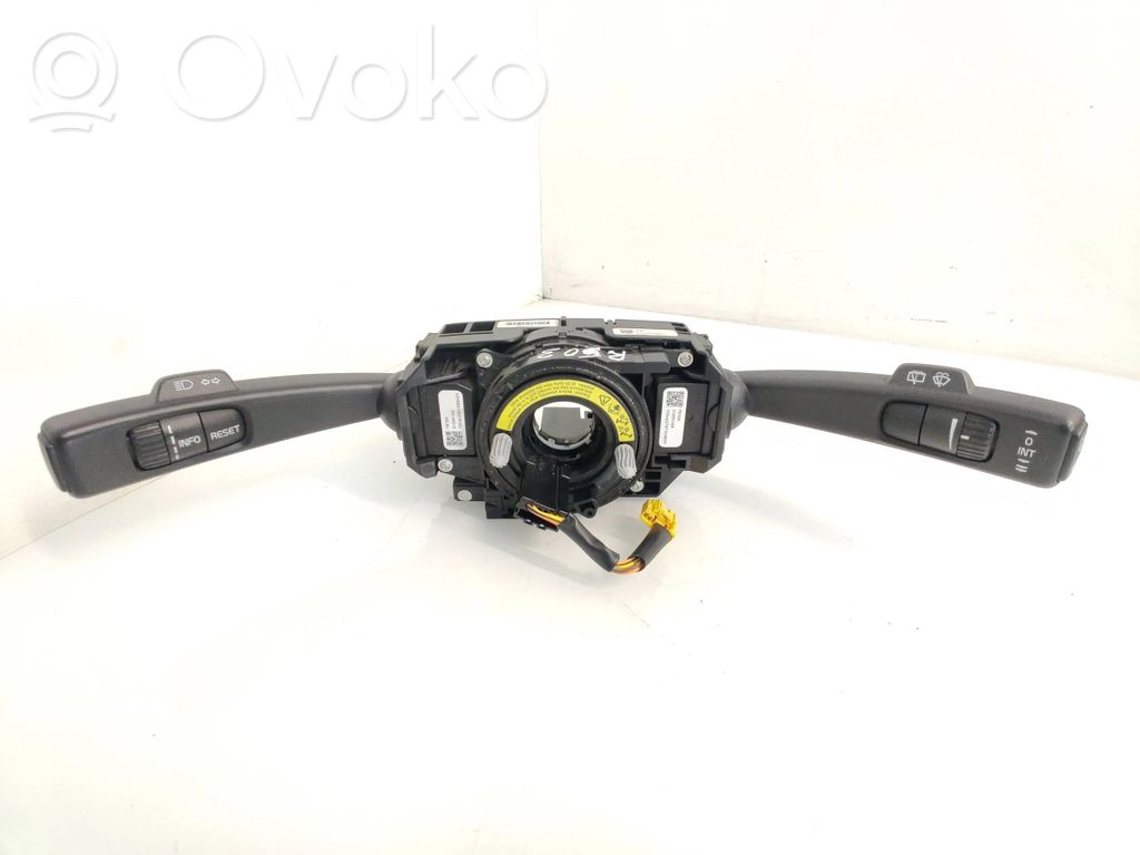 Volvo V60 Rankenėlių komplektas 