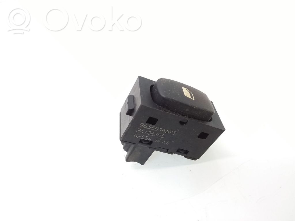Peugeot 307 Electric window control switch 