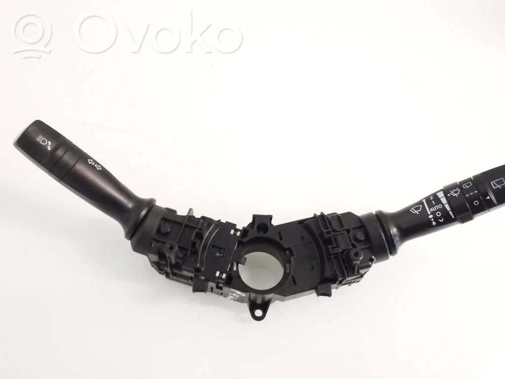 Hyundai i40 Wiper turn signal indicator stalk/switch 