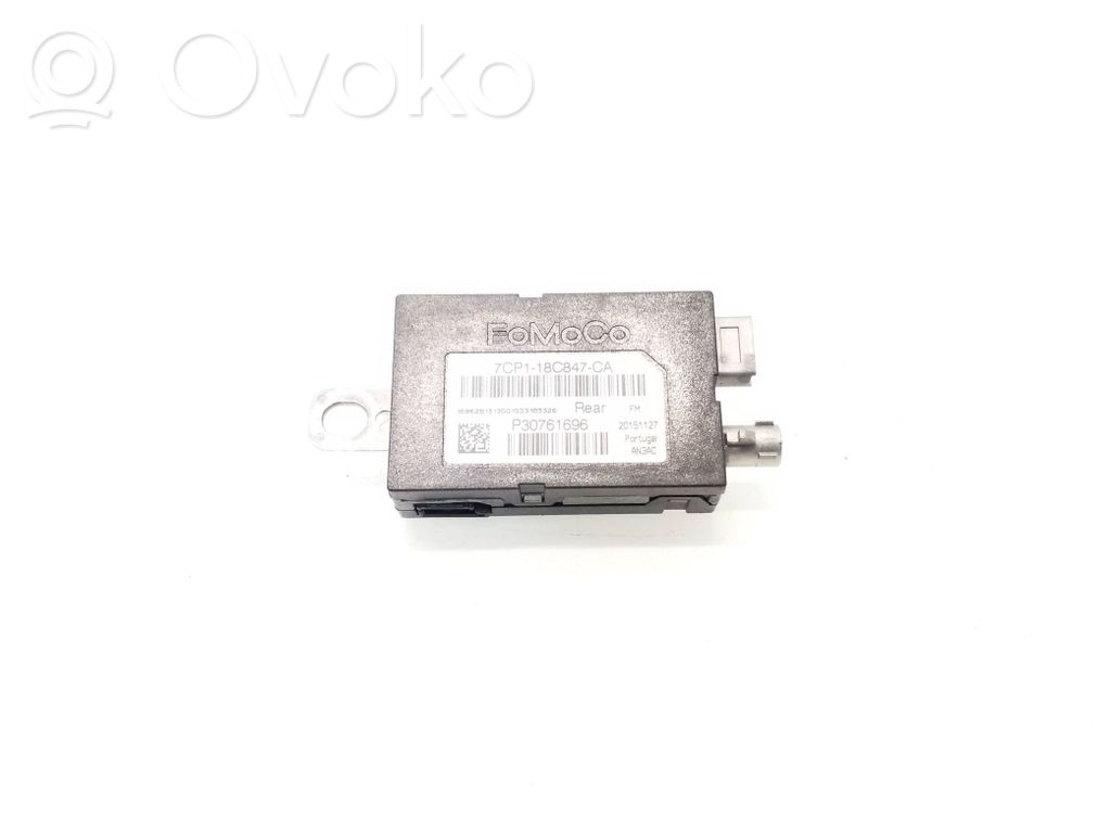 Volvo V60 Antenos stiprintuvas 