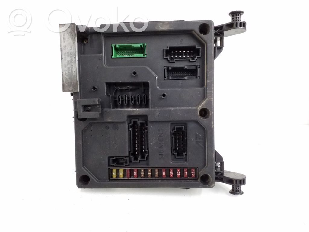 Seat Alhambra (Mk1) Fuse module 