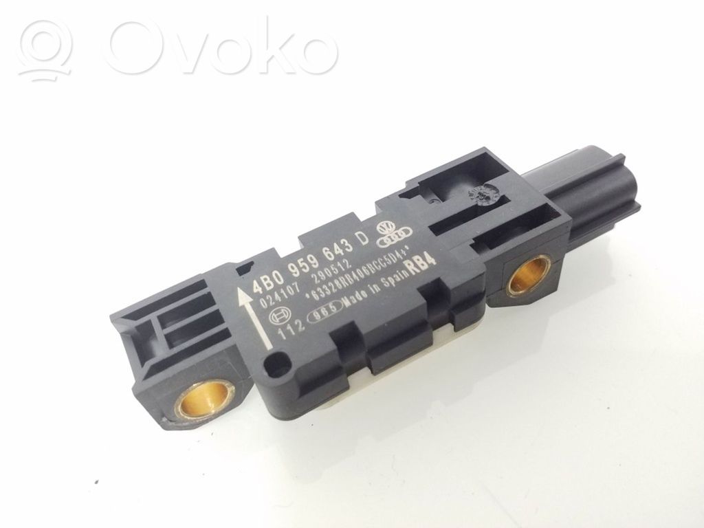 Audi A3 S3 8P Airbag deployment crash/impact sensor 