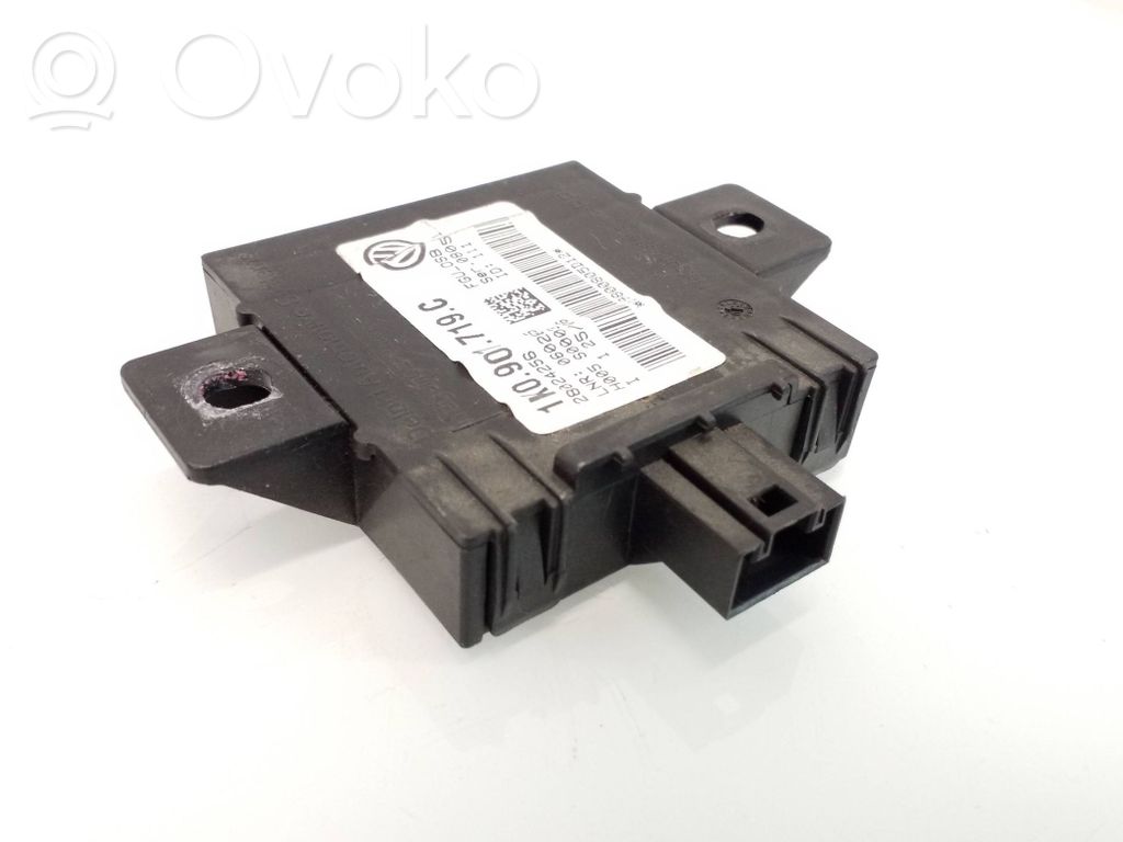 Volkswagen Touran I Alarm control unit/module 