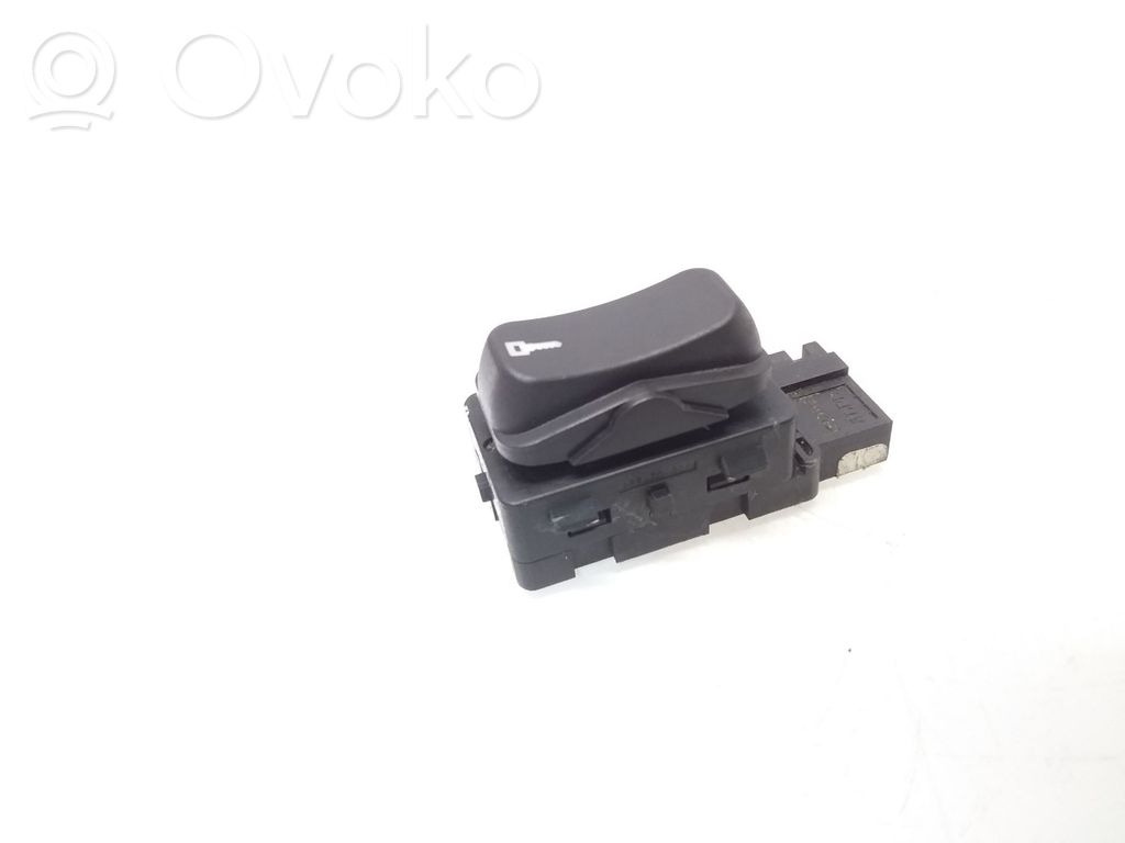 Saab 9-5 Central locking switch button 