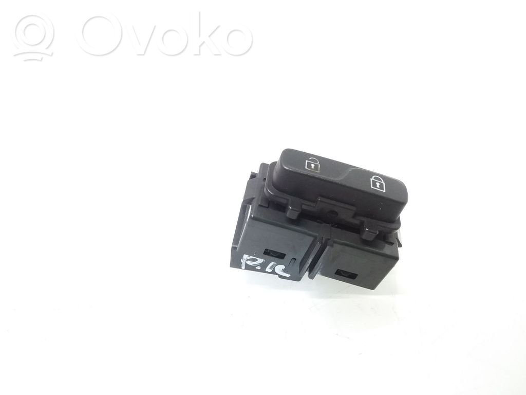 Volvo XC60 Central locking switch button 