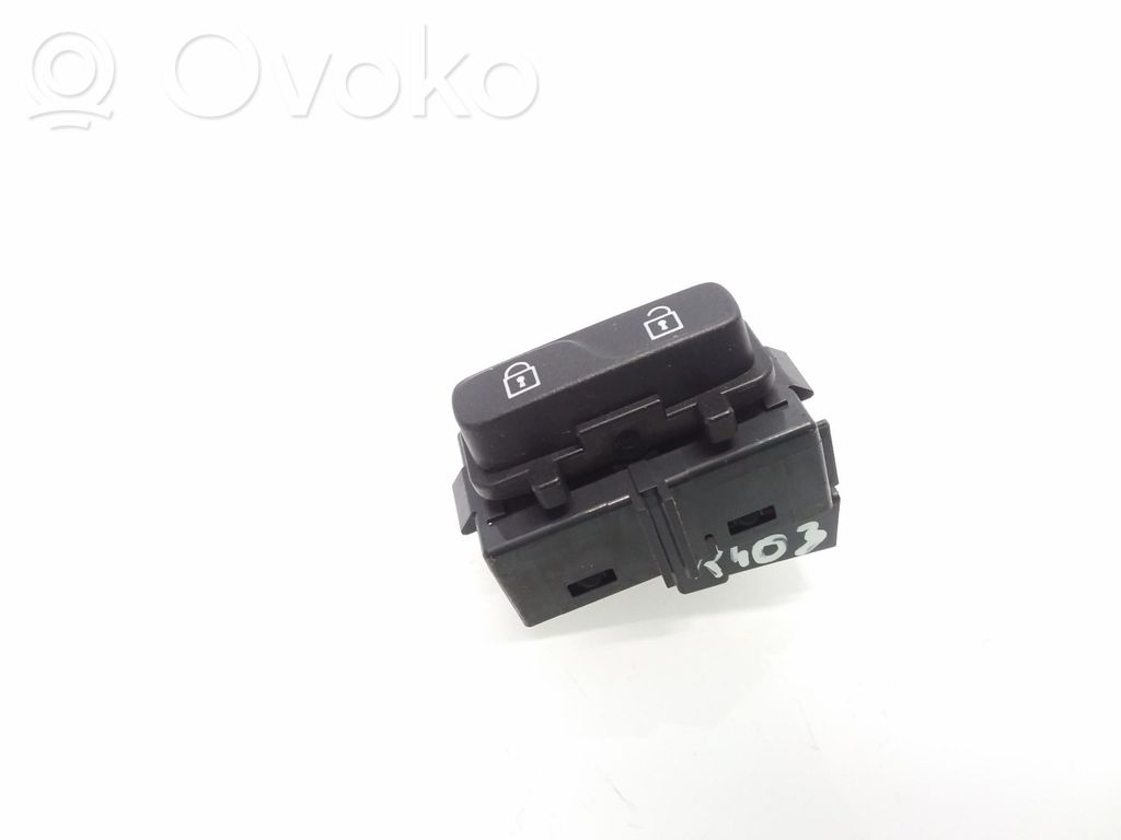Volvo XC60 Central locking switch button 