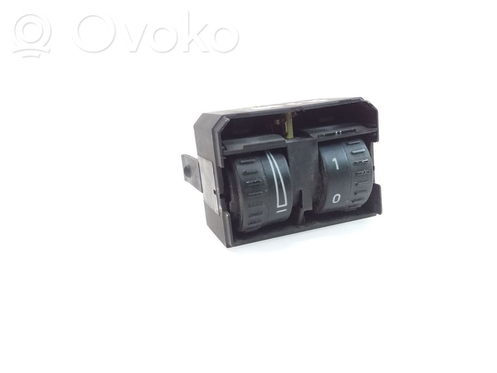 Volkswagen Caddy Headlight level height control switch 