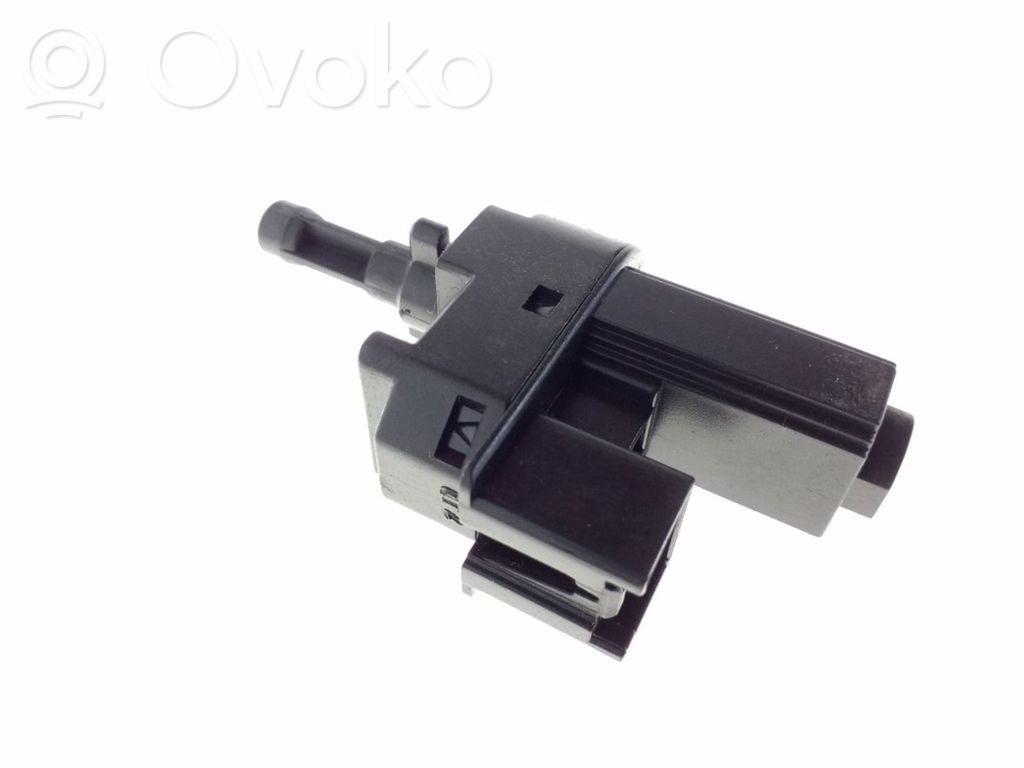 Ford Mondeo MK IV Clutch pedal sensor 