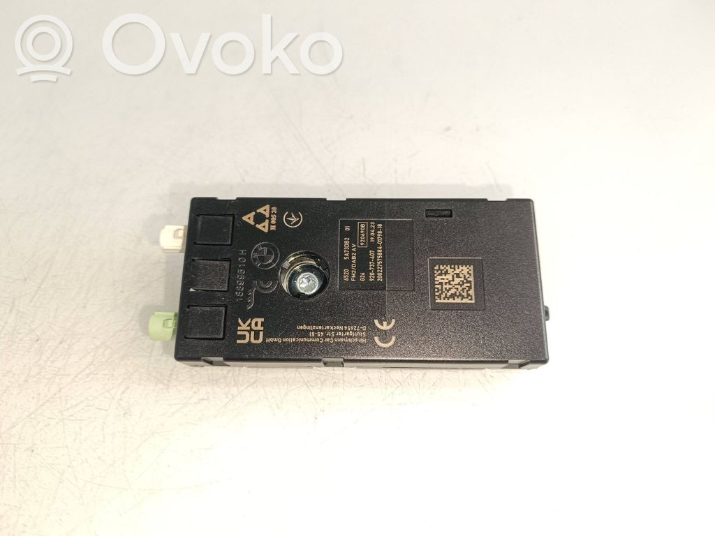 BMW i4 Antenos stiprintuvas 