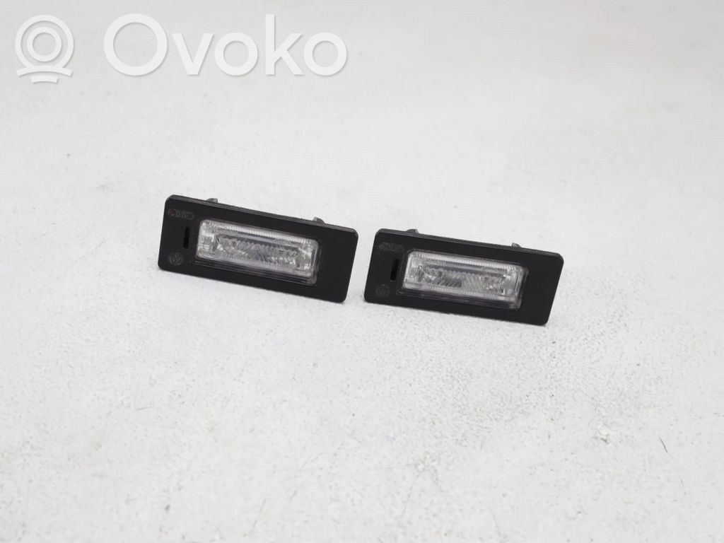 Audi Q5 SQ5 8R Éclairage de plaque d'immatriculation 