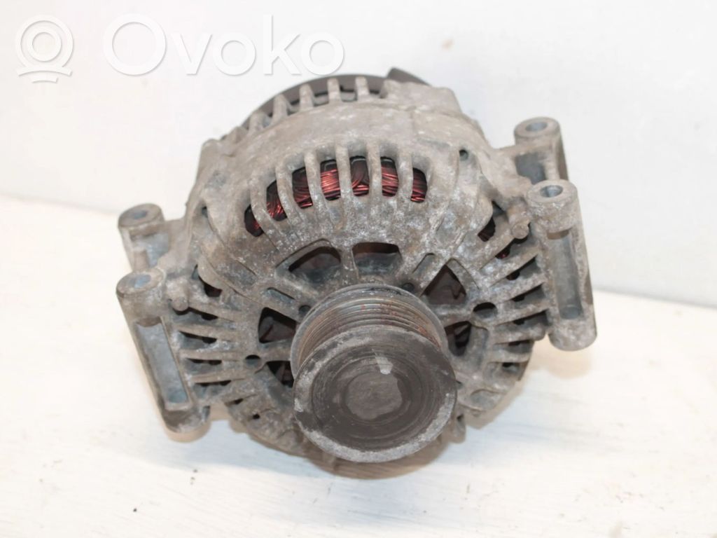 Audi A4 S4 B7 8E 8H Ģenerators 