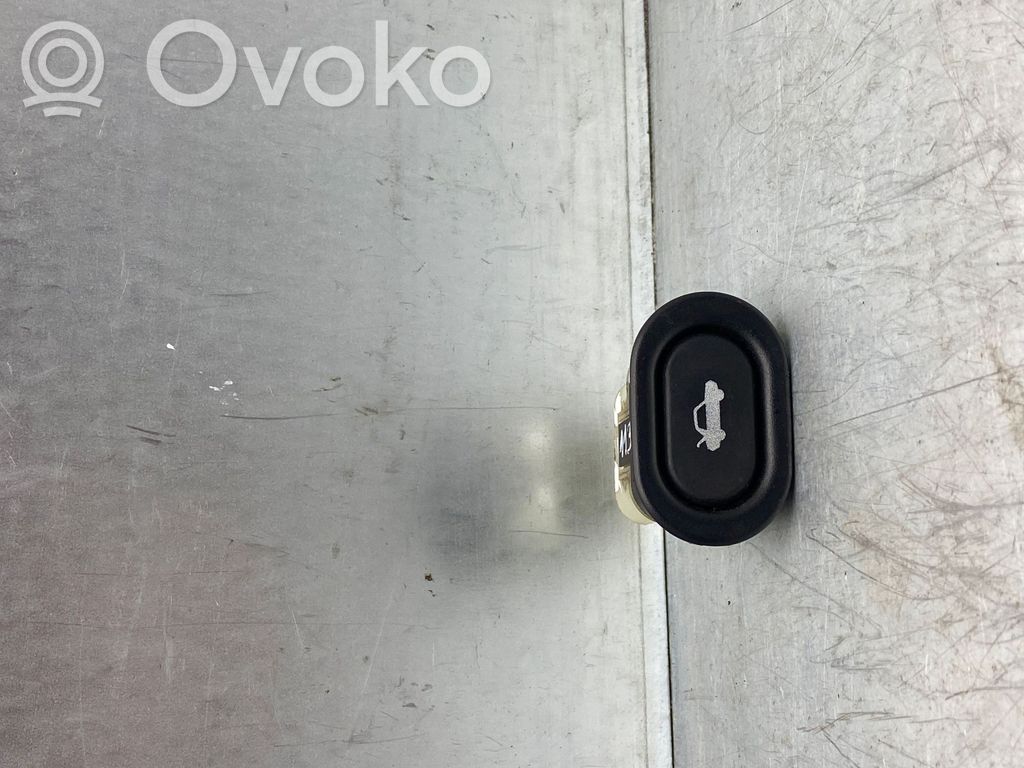 Saab 9-5 Tailgate opening switch 