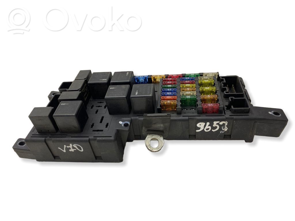 Volvo V70 Saugiklių blokas 