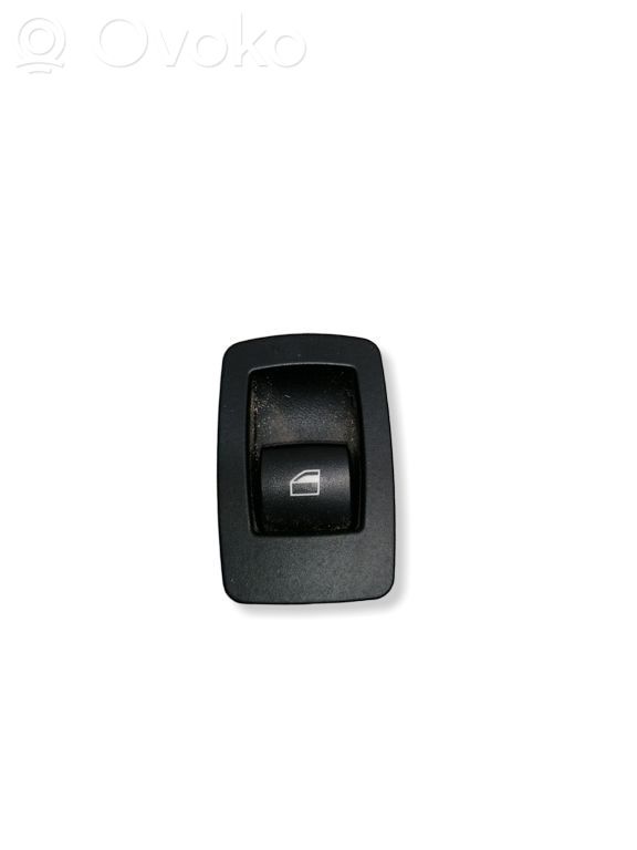 Electric window control switch   6945874