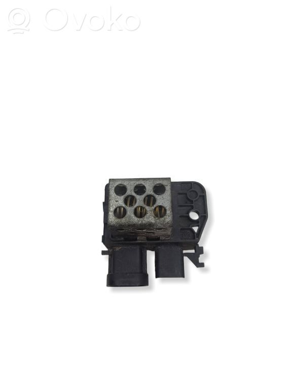 Peugeot 307 Coolant fan relay 