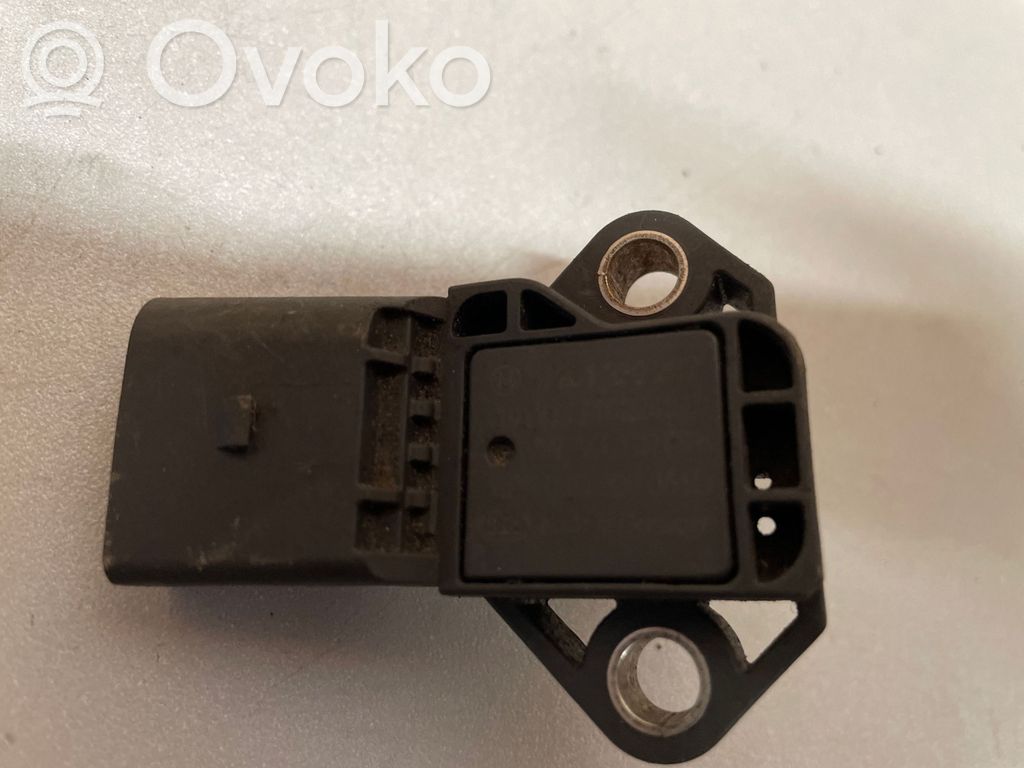 Volkswagen Golf VII Air pressure sensor 