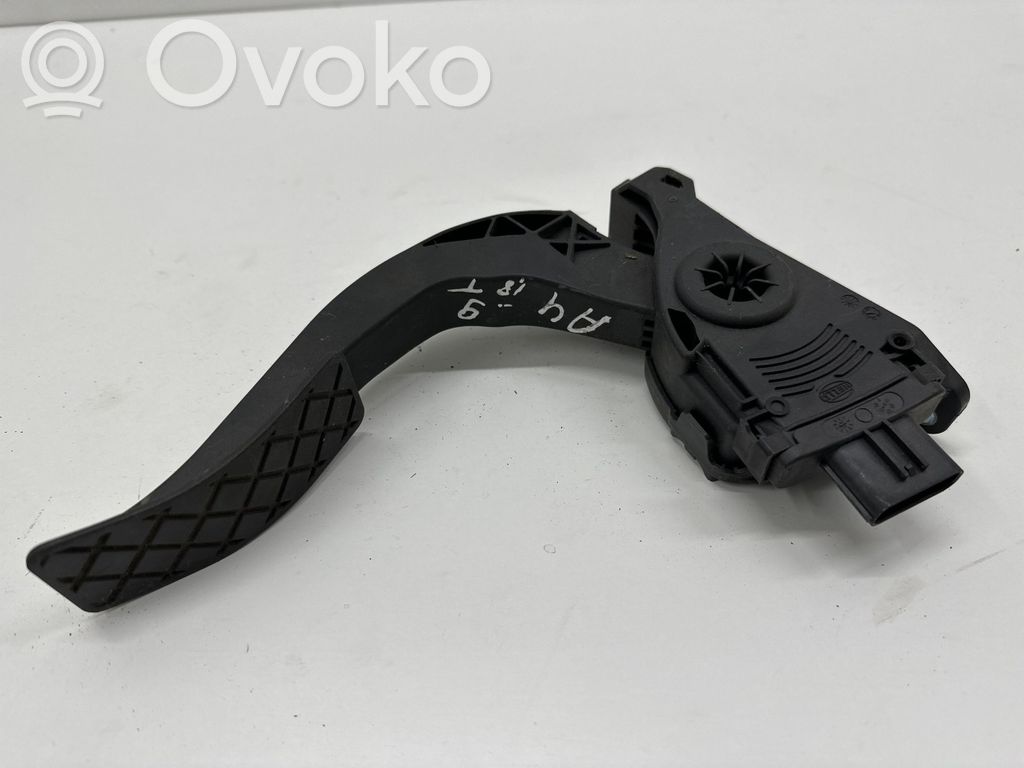 Audi A4 S4 B8 8K Accelerator throttle pedal 