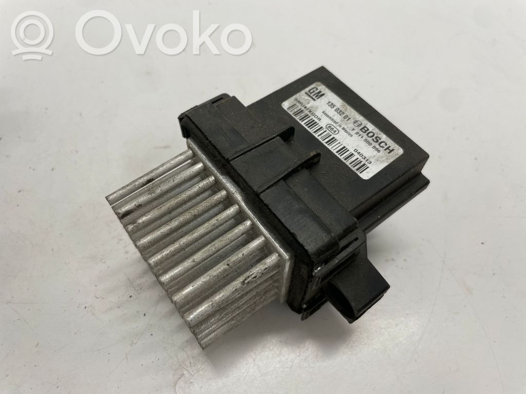 Opel Insignia A Heater blower fan relay 